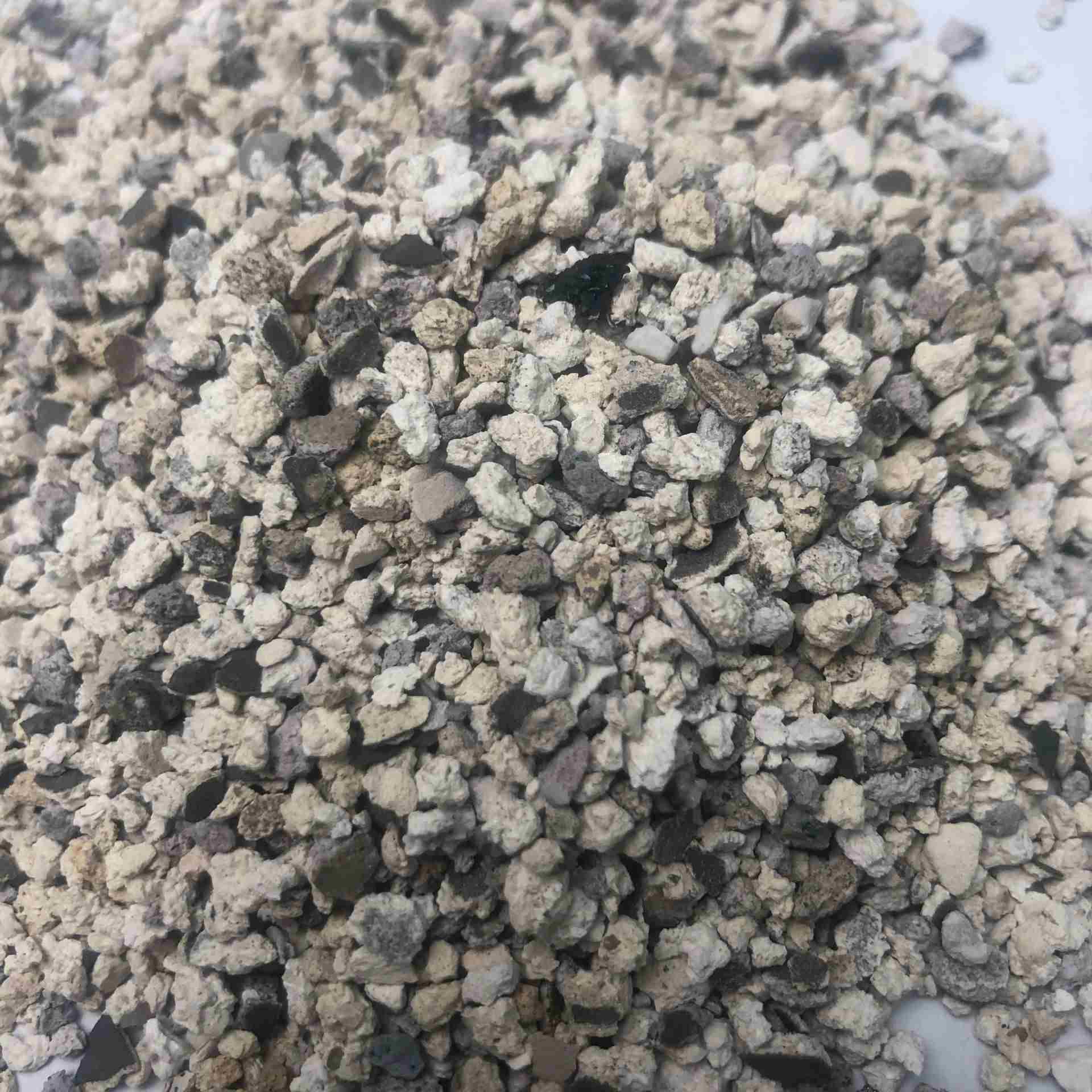 Vente directe de diverses spécifications de sable de mullite de haute qualité
